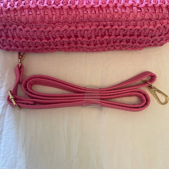 Pink Purse - Picture 3 of 4